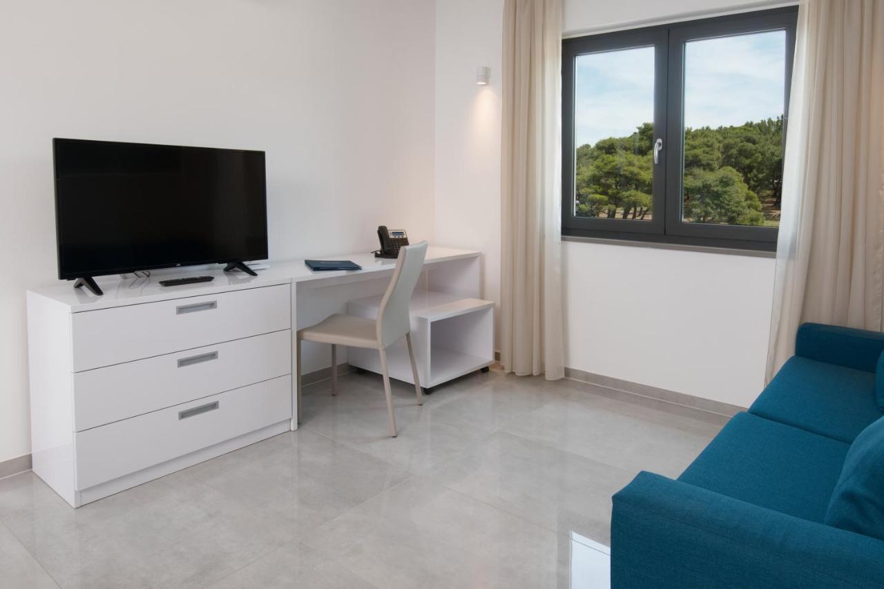 Aparthotel Punta Blu - Pool & Spa Premantura Εξωτερικό φωτογραφία